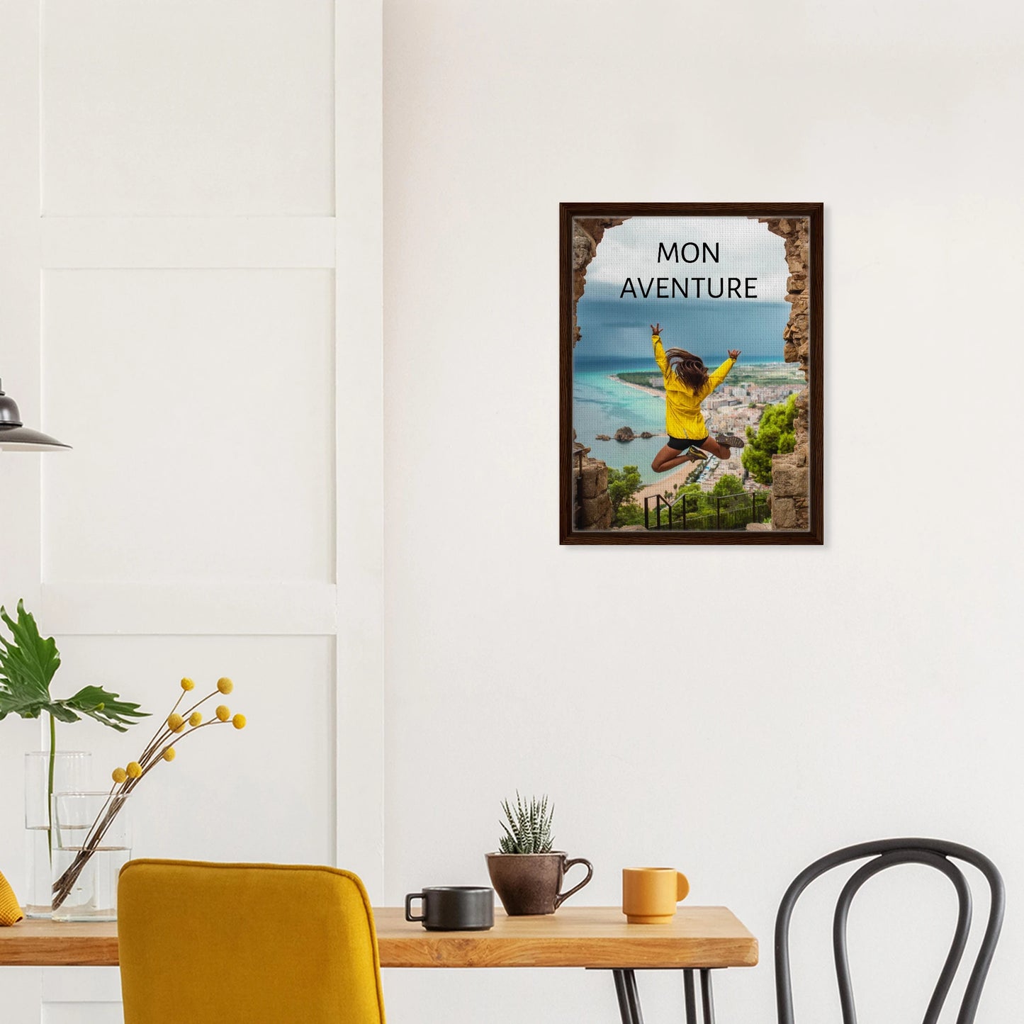 Toile épaisse encadrée avec cadre bois foncé - cadeau personnalisable avec animation réalité augmentée - décoration murale salle à manger | Souvenir en Vie